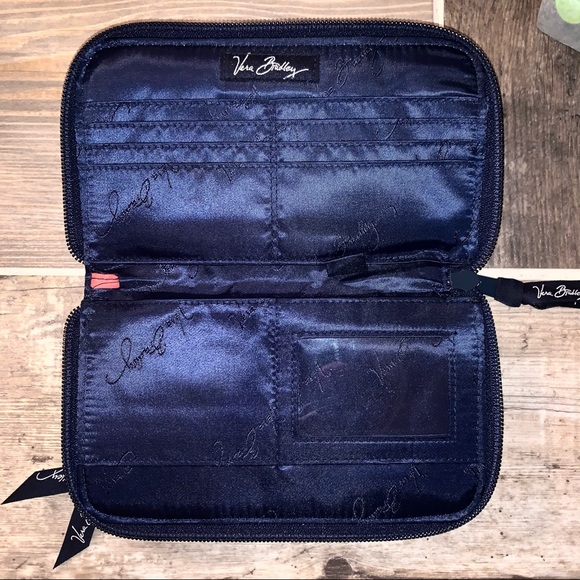 Vera Bradley Wallet - Picture 4 of 6